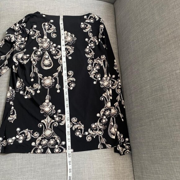 Chico's Cowl Neck Black Jewel Print Jersey Knit Shirt Womens Small Glam Elegant - Picture 7 of 7